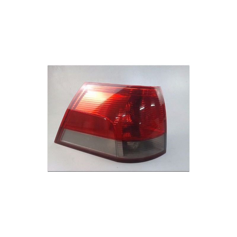 FEU ARRIERE GAUCHE  OPEL VECTRA BREAK 2005-