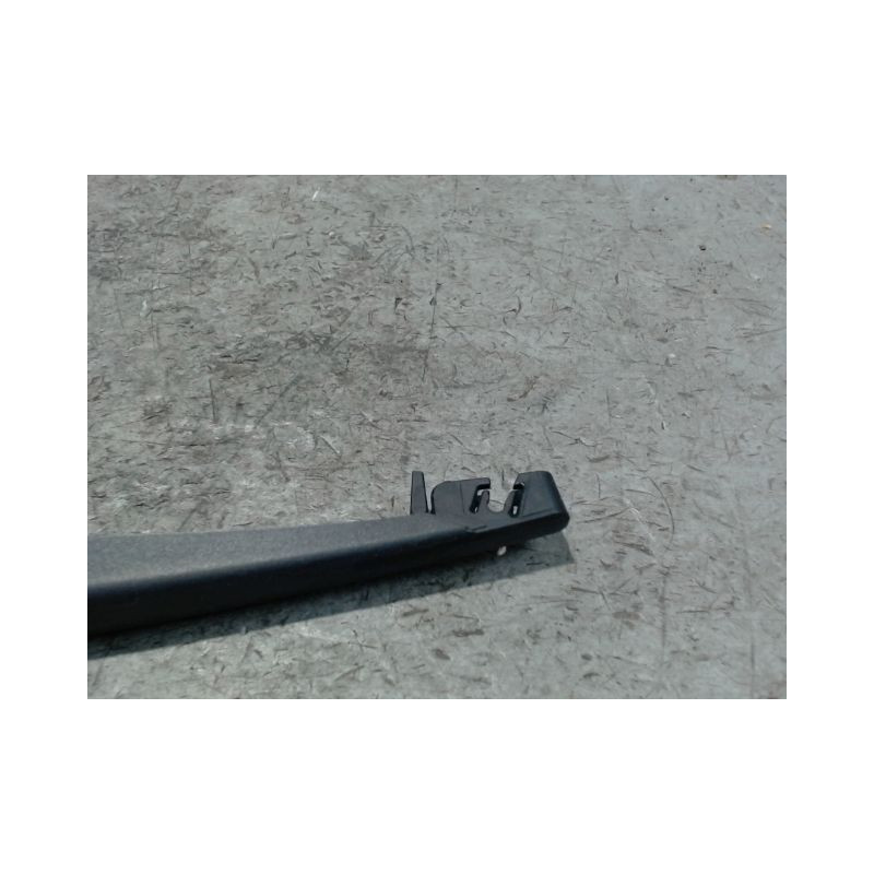 BRAS ESSUIE-GLACE ARRIERE RENAULT MEGANE III 2008-