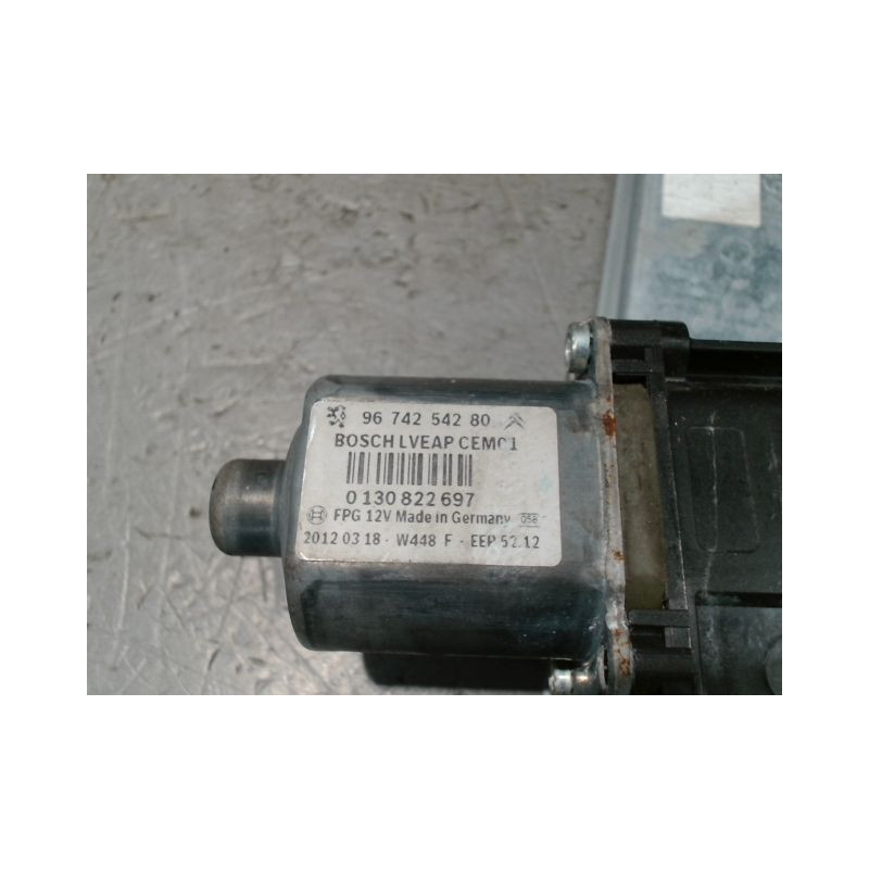 MECANISME+MOTEUR LEVE-GLACE AVANT GAUCHE PEUGEOT 208