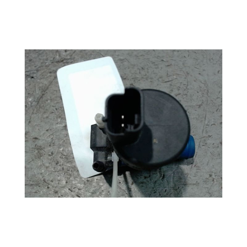 POMPE LAVE-GLACE AVANT RENAULT CLIO III 2009-