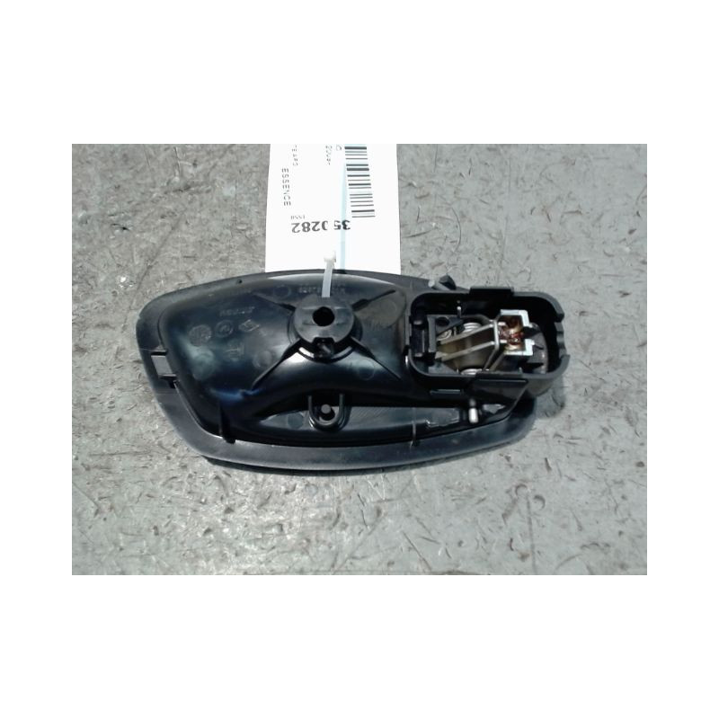 POIGNEE INTERIEURE PORTE ARRIERE GAUCHE RENAULT CLIO III 2009-