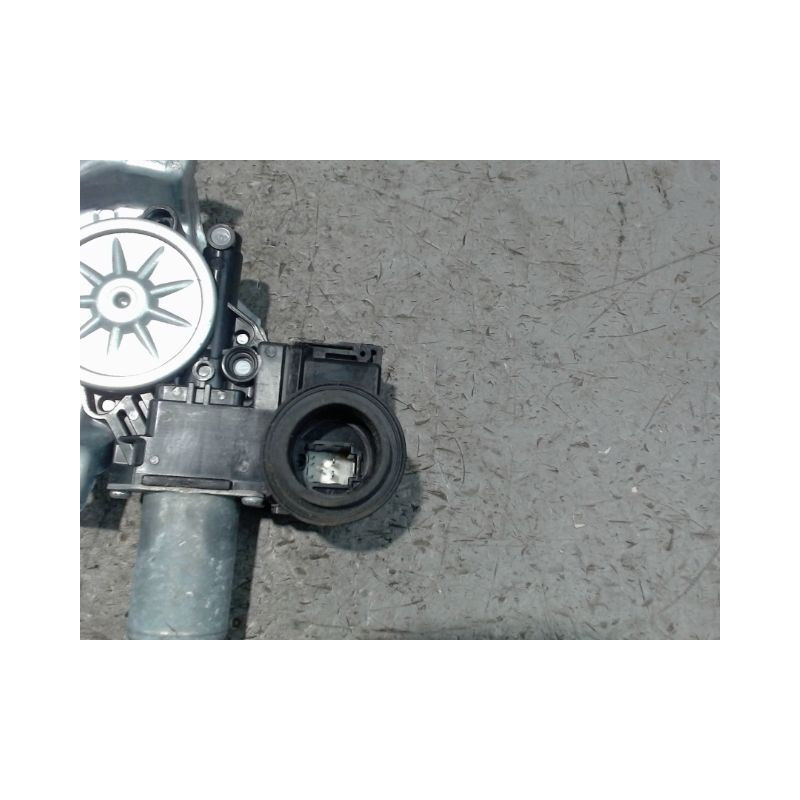MECANISME+MOTEUR LEVE-GLACE AVANT DROIT TOYOTA C-HR
