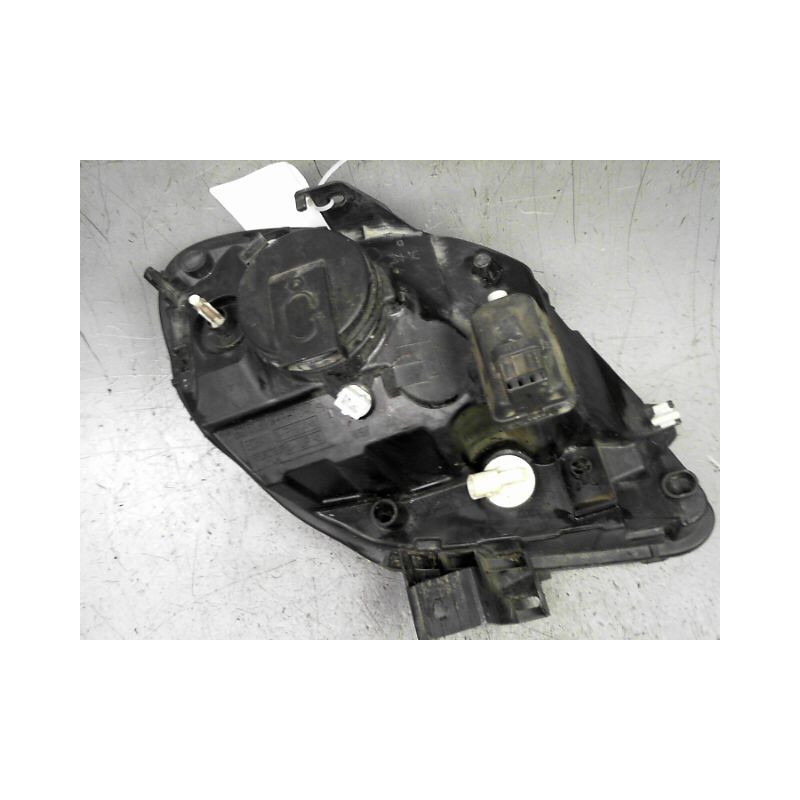 PHARE GAUCHE RENAULT KANGOO 2003-2007
