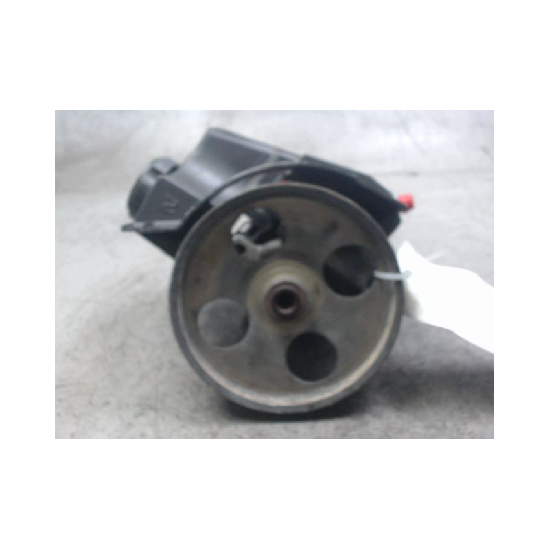 POMPE DIRECTION ASSISTEE PEUGEOT 206 5P