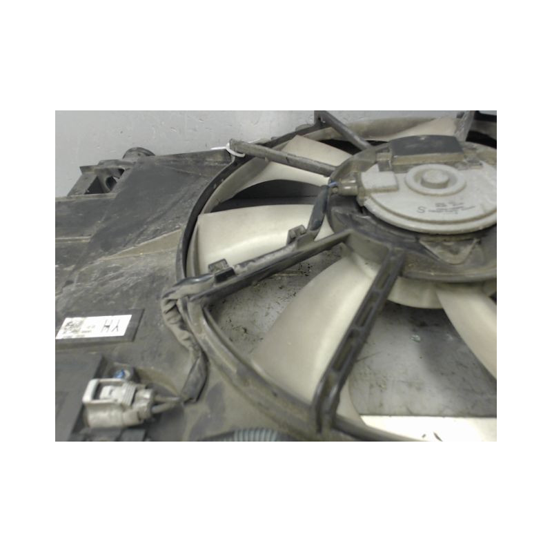 MOTEUR VENTILATEUR RADIATEUR TOYOTA YARIS