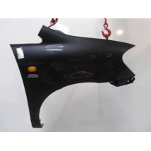 AILE AVANT DROIT TOYOTA AVENSIS VERSO 01-03