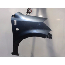 AILE AVANT DROIT DAIHATSU SIRION 2000-