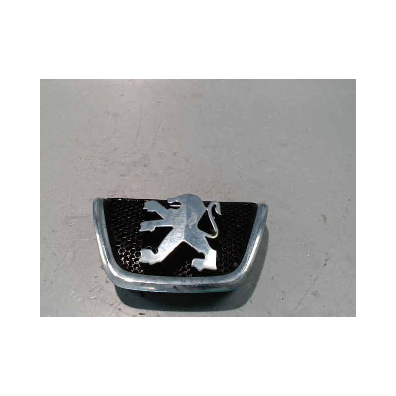 SIGLE CALANDRE PEUGEOT 206 3P