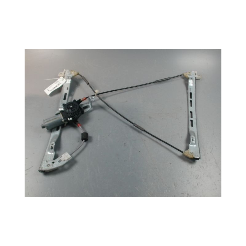 MECANISME+MOTEUR LEVE-GLACE AVANT DROIT PEUGEOT 206 3P