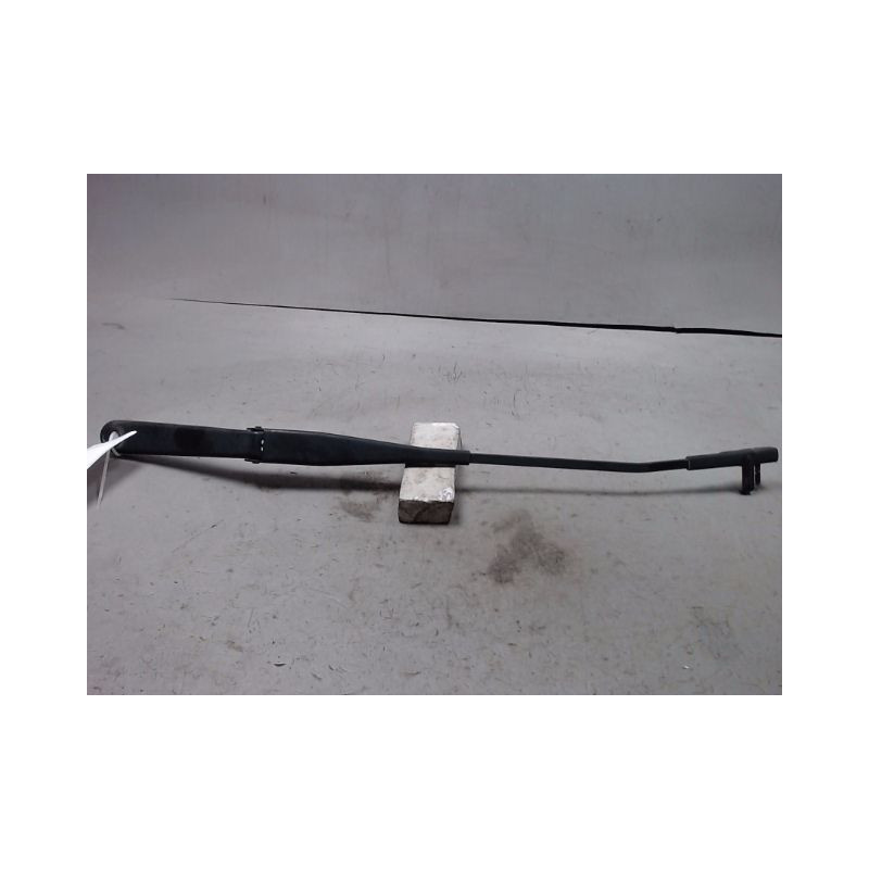 BRAS ESSUIE-GLACE AVANT GAUCHE FORD FOCUS 2008-