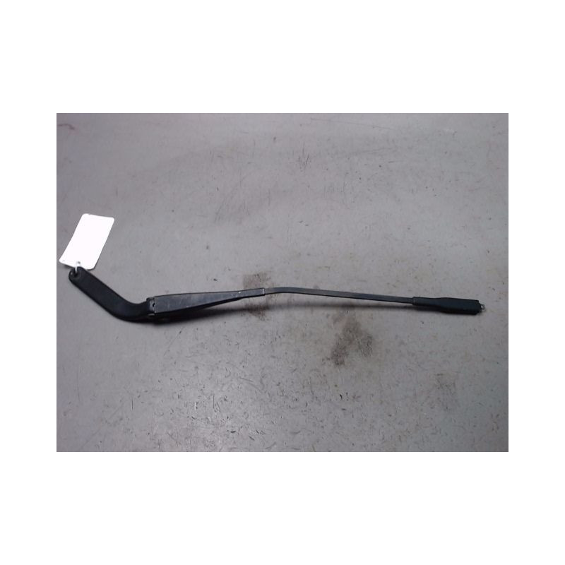BRAS ESSUIE-GLACE AVANT DROIT B.M.W. SERIE 1