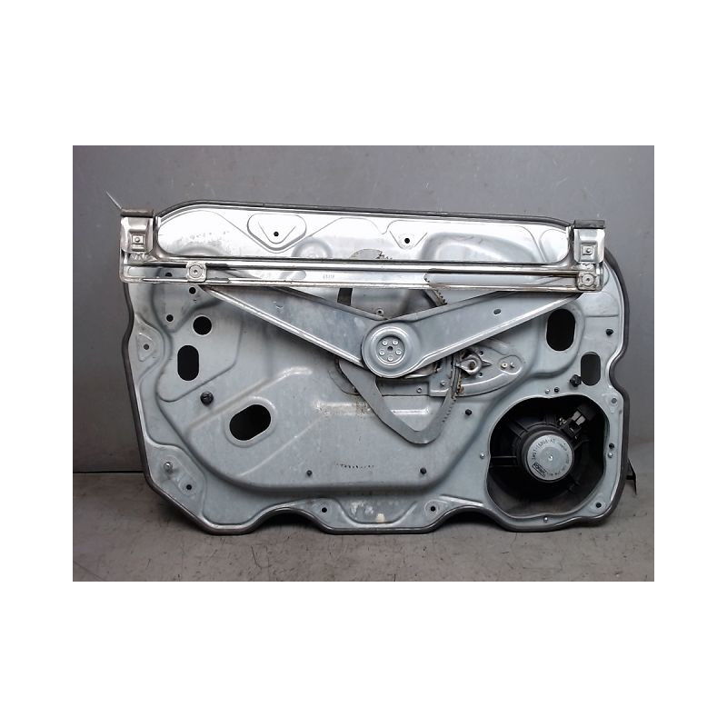 MECANISME+MOTEUR LEVE-GLACE AVANT DROIT FORD FOCUS 2008-