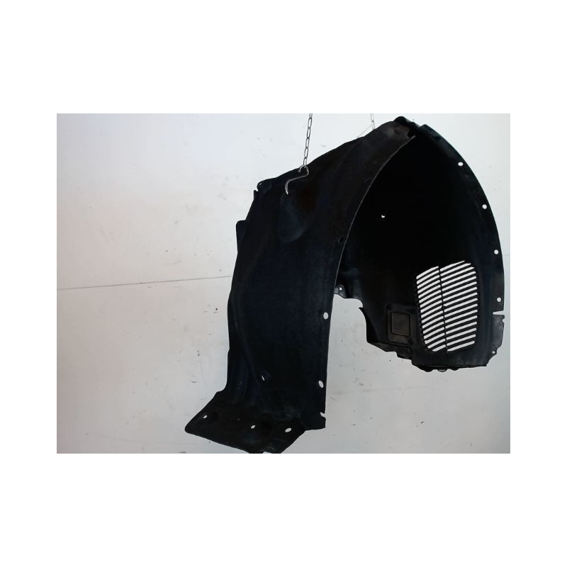 PARE-BOUE AVANT DROIT B.M.W. X4