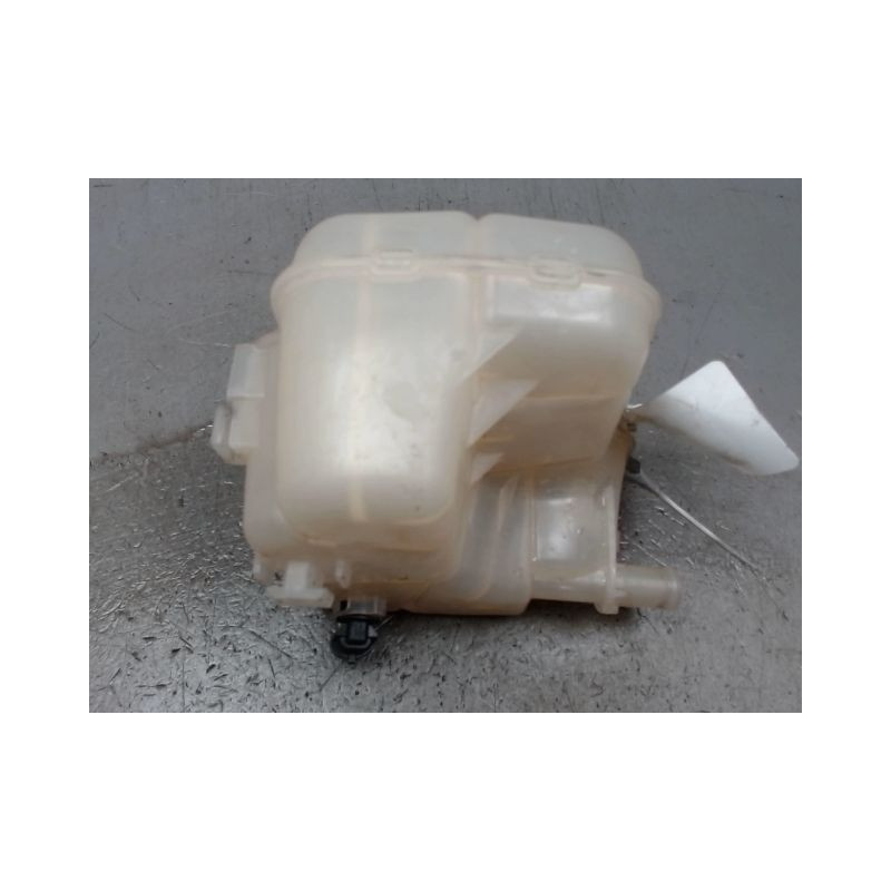 VASE EXPANSION OPEL ASTRA