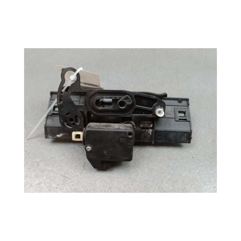 POIGNEE EXTERIEURE HAYON PEUGEOT 206 1998-2009