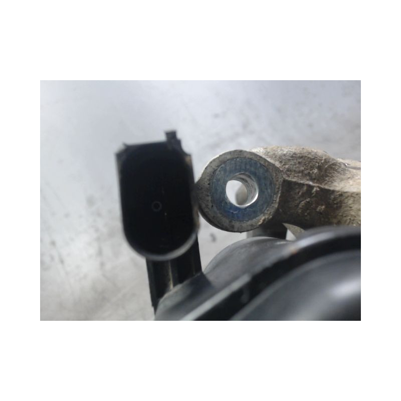 ETRIER DE FREIN ARRIERE DROIT NISSAN QASHQAI