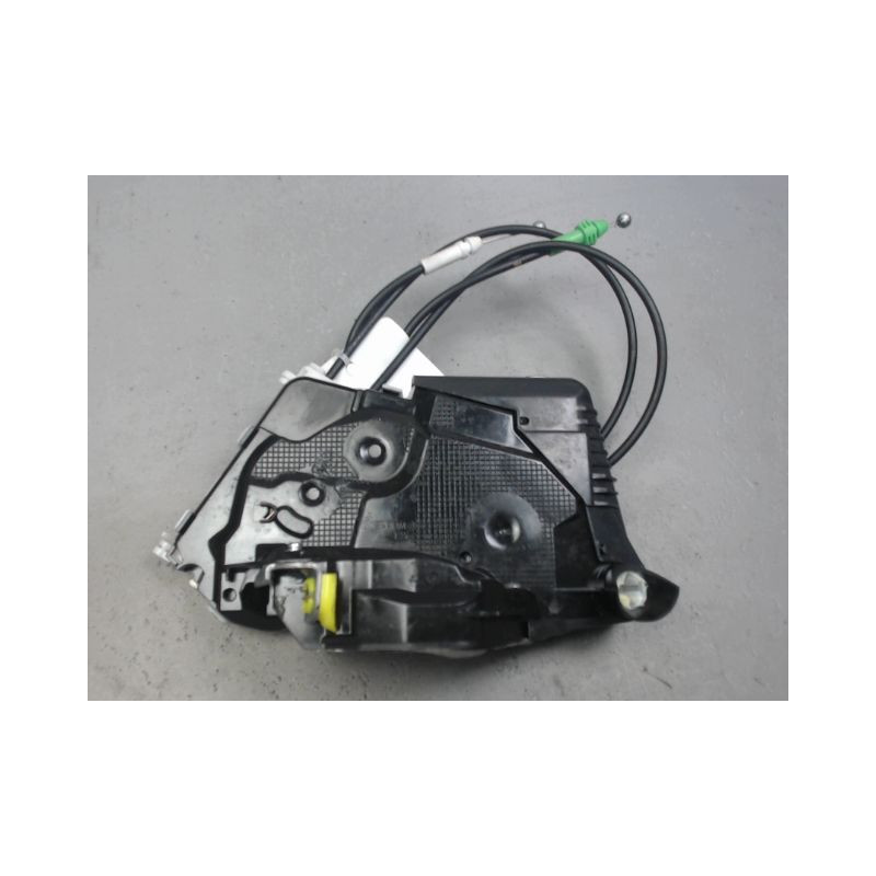 SYSTEME CONDAMNATION AVANT GAUCHE TOYOTA YARIS