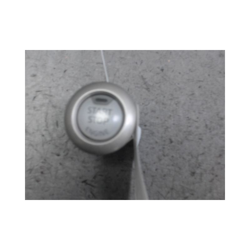 BOUTON DE DEMARRAGE NISSAN MICRA