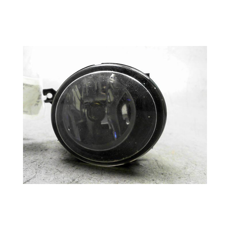 PHARE ANTIBROUILLARD AVANT DROIT VOLKSWAGEN TOURAN