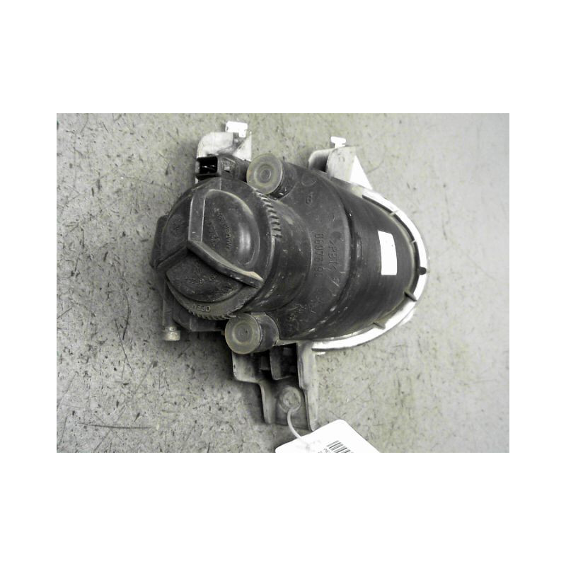 PHARE ANTIBROUILLARD AVANT GAUCHE PEUGEOT 206 5P