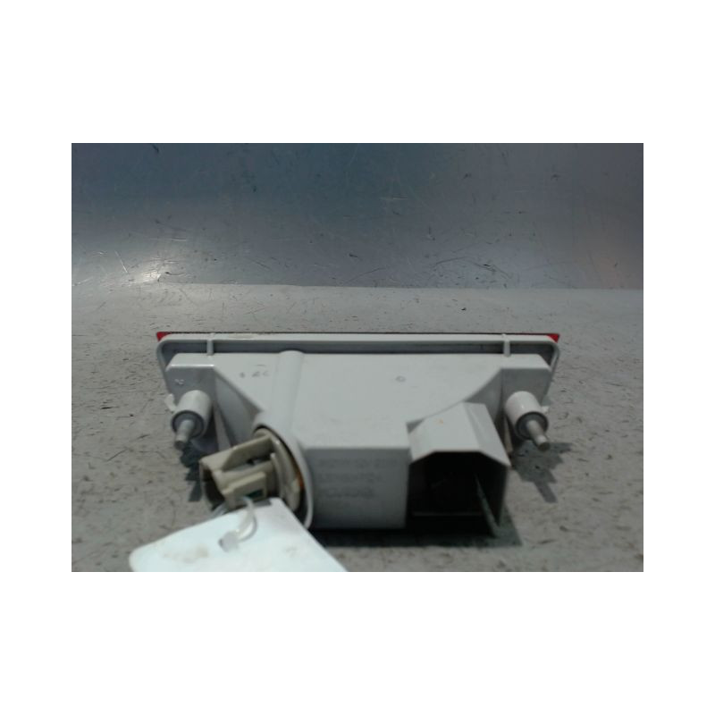 FEU BROUILLARD CENTRAL ARRIERE NISSAN MICRA 2009-