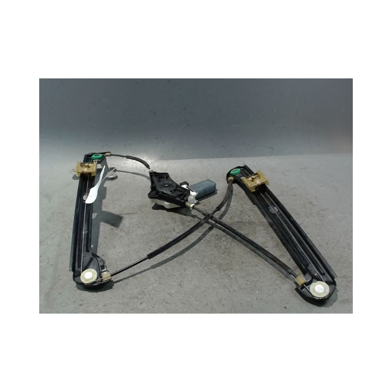 MECANISME+MOTEUR LEVE-GLACE AVANT DROIT VOLKSWAGEN GOLF VI 2008-