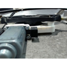 MECANISME+MOTEUR LEVE-GLACE AVANT DROIT VOLKSWAGEN GOLF VI 2008-