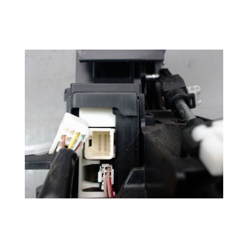 LEVIER DE VITESSES TOYOTA YARIS II Phase 2 2009-2011 1.5 Hybrid 
