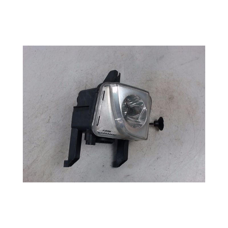 PHARE ANTIBROUILLARD AVANT DROIT OPEL MERIVA 2003-2005