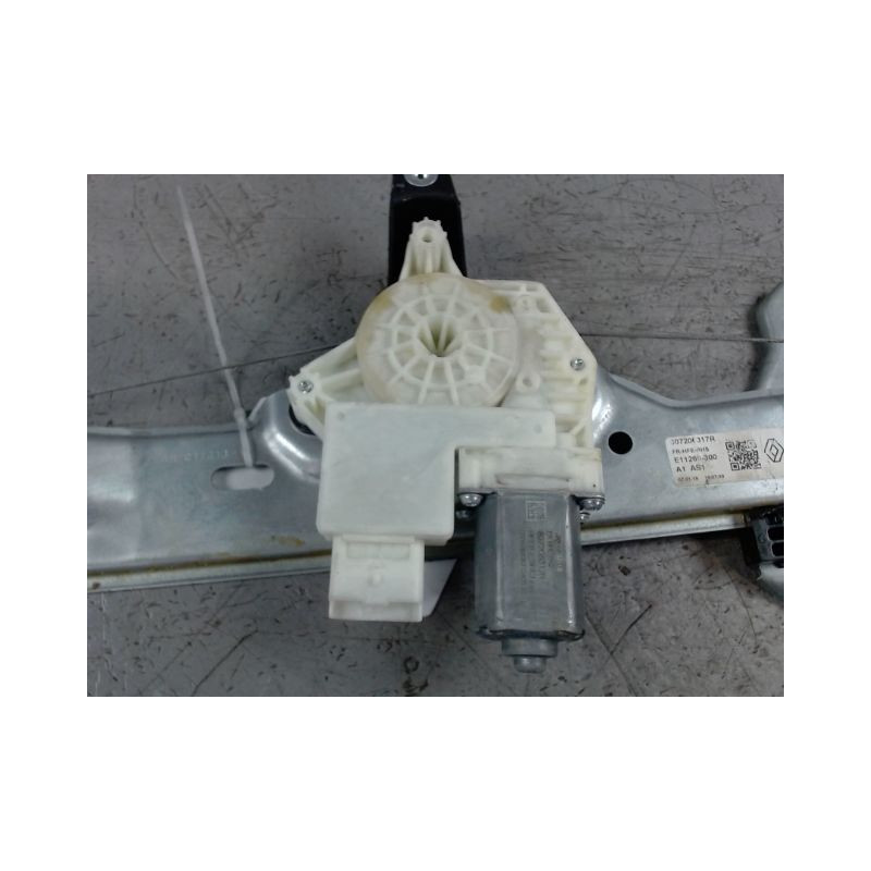 MECANISME+MOTEUR LEVE-GLACE AVANT DROIT RENAULT KADJAR