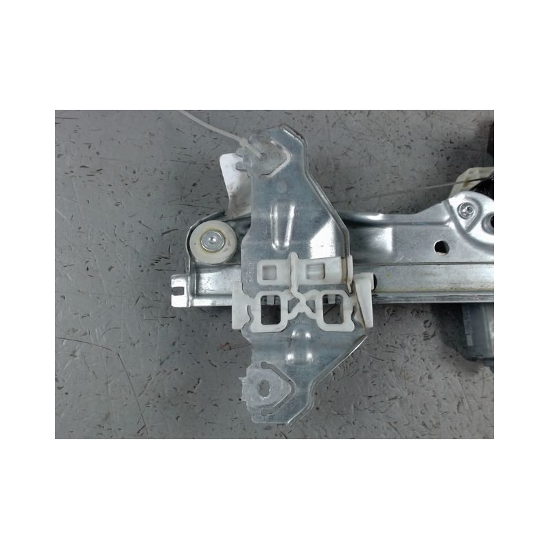 MECANISME+MOTEUR LEVE-GLACE ARRIERE DROIT RENAULT KADJAR