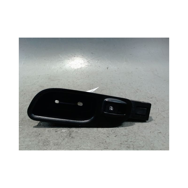 COMMANDE LEVE-GLACE PORTE ARD FIAT TIPO