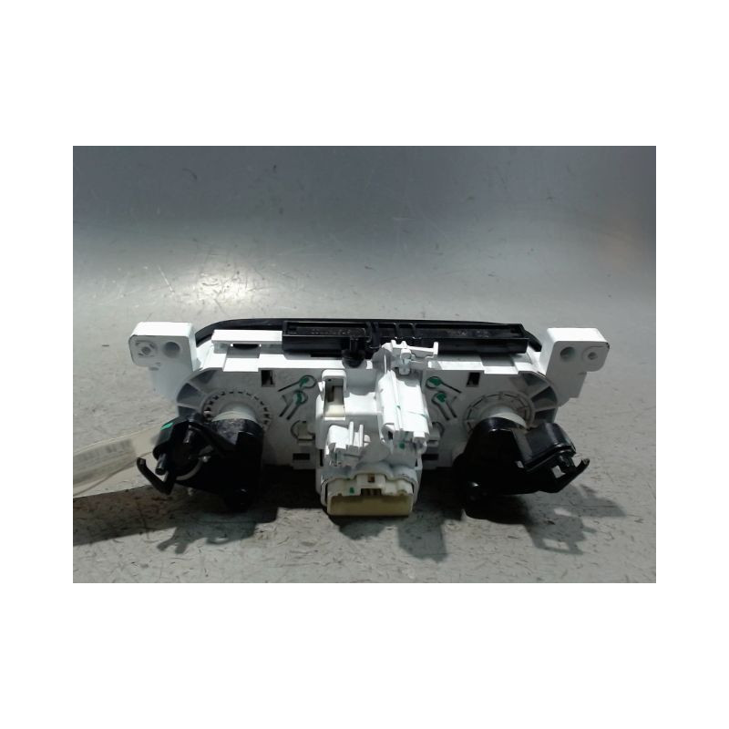 COMMANDE DE CHAUFFAGE DACIA SANDERO 2008-