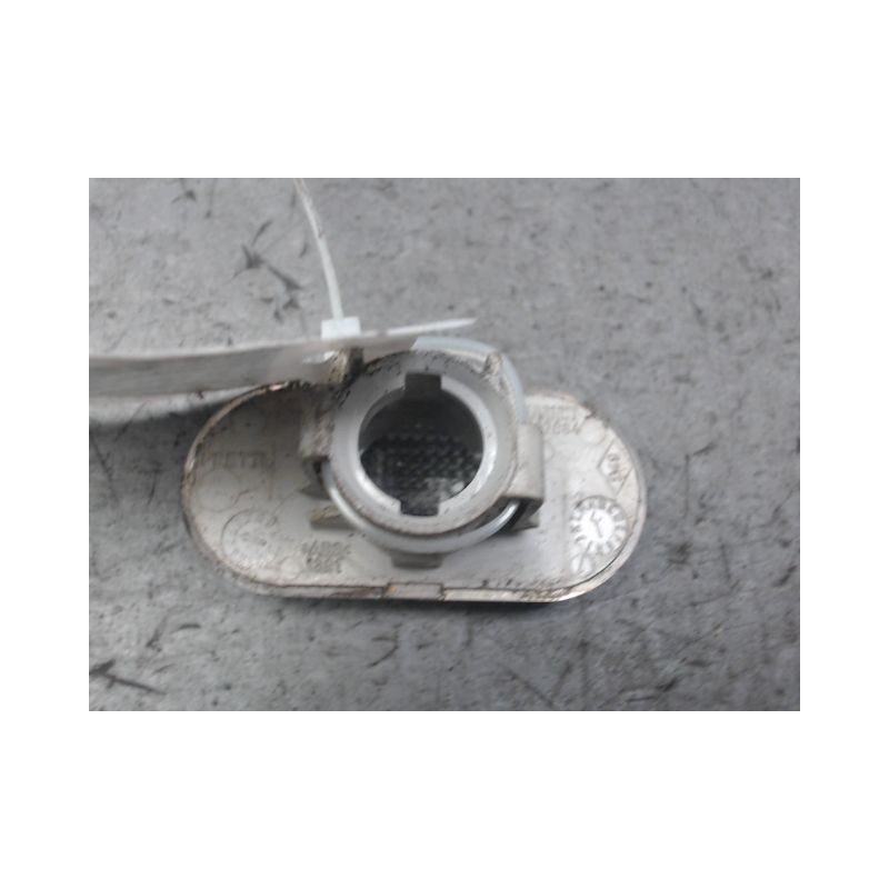 REPETITEUR AILE DROIT RENAULT TWINGO 2 2007-