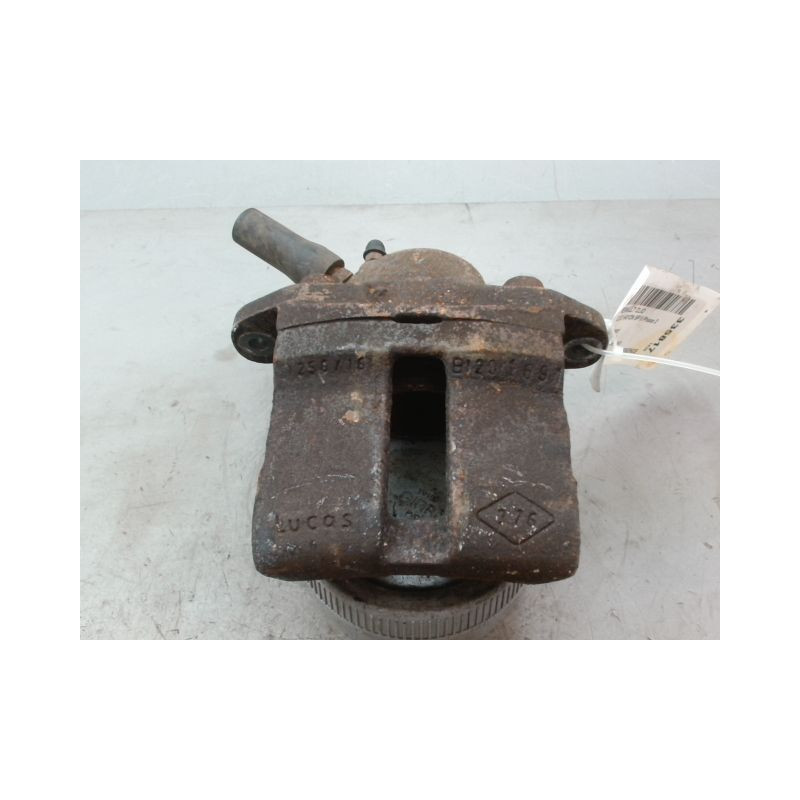 ETRIER DE FREIN AVANT DROIT RENAULT CLIO II Phase 2 2001-2006