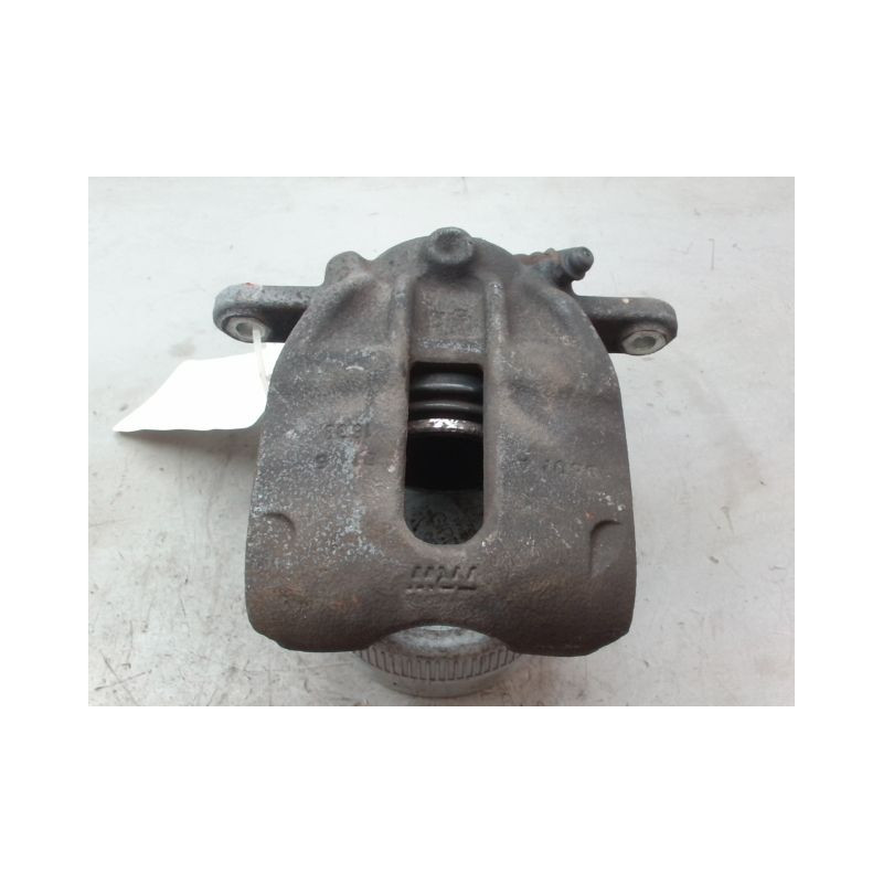 ETRIER DE FREIN AVANT GAUCHE NISSAN NOTE