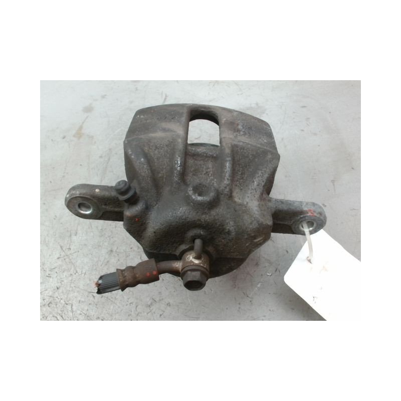 ETRIER DE FREIN AVANT GAUCHE NISSAN NOTE