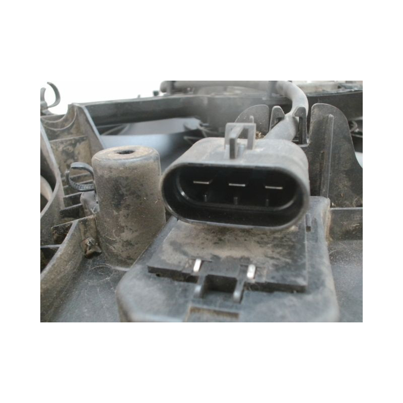 MOTEUR VENTILATEUR RADIATEUR OPEL INSIGNIA