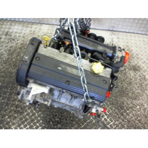 MOTEUR ESSENCE M.G. ZR 105