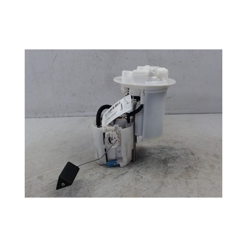 POMPE CARBURANT IMMERGEE TOYOTA AURIS 2010-