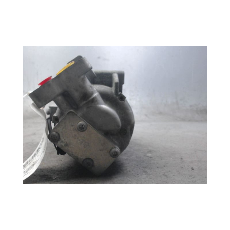 COMPRESSEUR AIR CONDITIONNE RENAULT CAPTUR