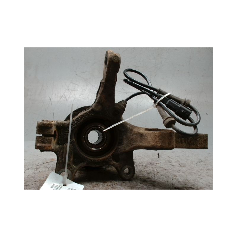 PIVOT AVANT GAUCHE NISSAN MICRA