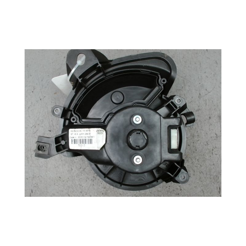 MOTEUR VENTILATEUR CHAUFFAGE FIAT GRANDE PUNTO 2005-