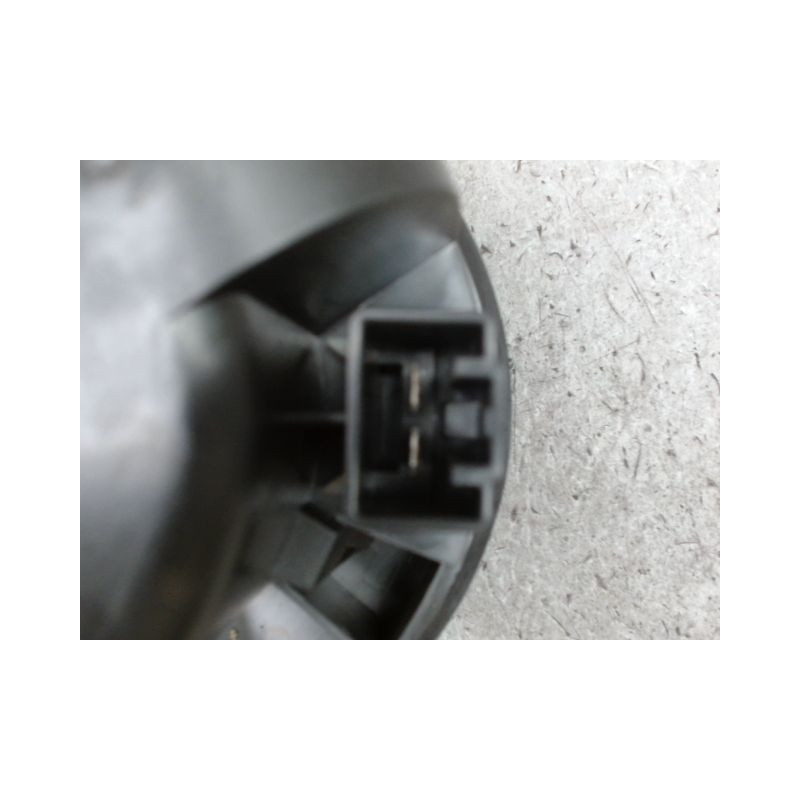 MOTEUR VENTILATEUR CHAUFFAGE FORD FOCUS 2008-