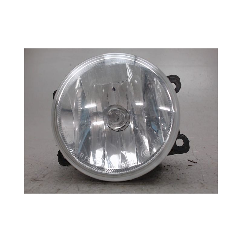 PHARE ANTIBROUILLARD AVANT DROIT CITROEN C3