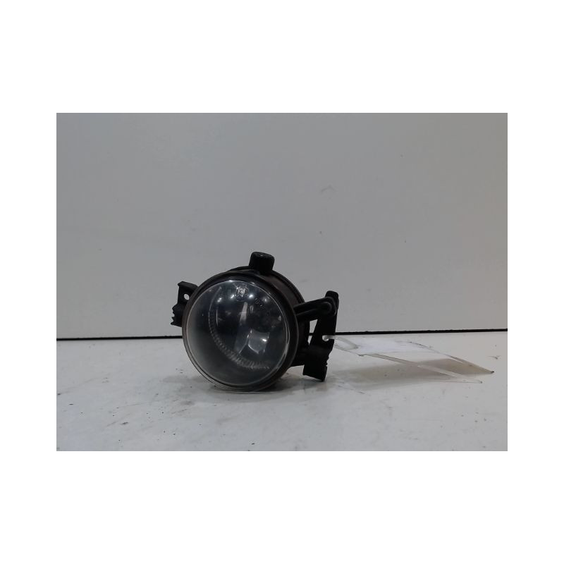 PHARE ANTIBROUILLARD AVANT GAUCHE FORD FOCUS