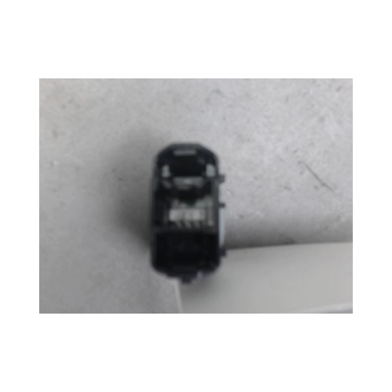 COMMANDE LEVE-GLACE PORTE ARG FORD FOCUS
