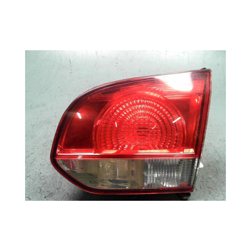 FEU ARRIERE INTERIEUR DROIT VOLKSWAGEN GOLF VI 2008-