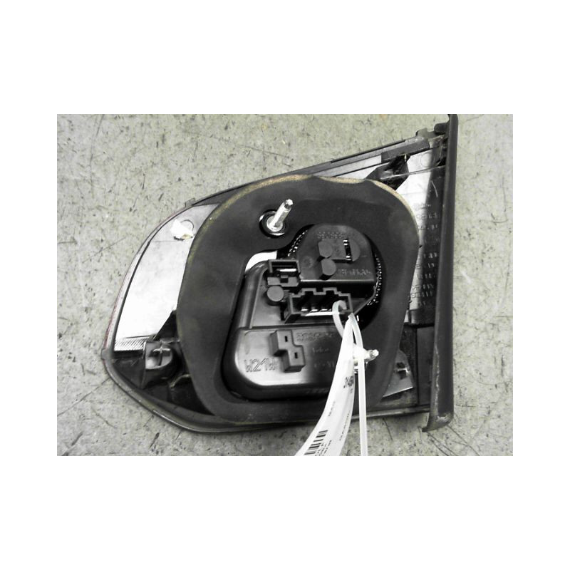 FEU ARRIERE INTERIEUR GAUCHE VOLKSWAGEN GOLF VI 2008-
