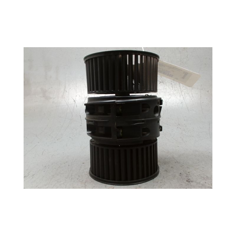 MOTEUR VENTILATEUR CHAUFFAGE RENAULT MEGANE III 2008-